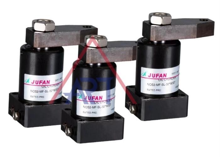 Xi lanh thủy lực xoay và kẹp với các góc 90 ° và 180 ° để định vị và kẹp với mặt bích và bu lông kèm theo