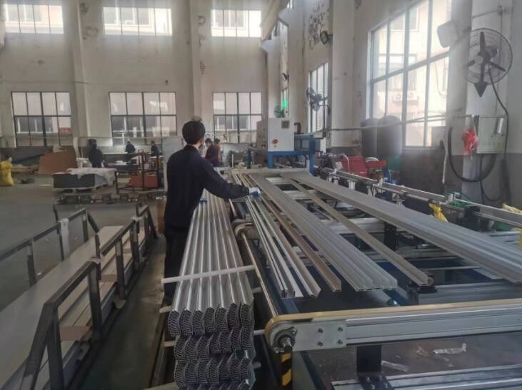 Kháng ăn mòn cao khung nhôm của tấm pin mặt trời với anodizing và chống thời tiết